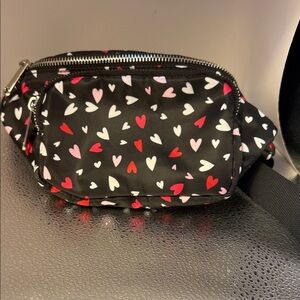 Claire's Black Heart Crossbody Bag